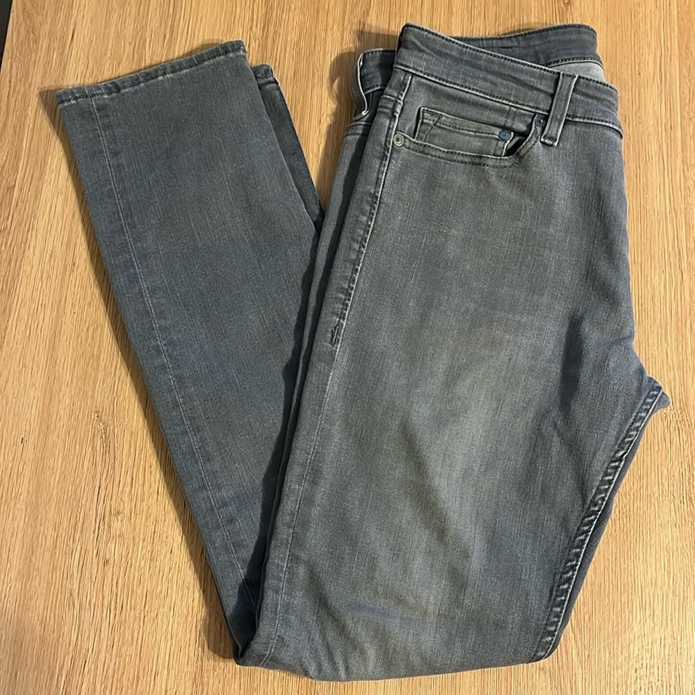 Calvin Klein Mens Size 31x30Gray Button Fly Slim Straight Denim Jeans